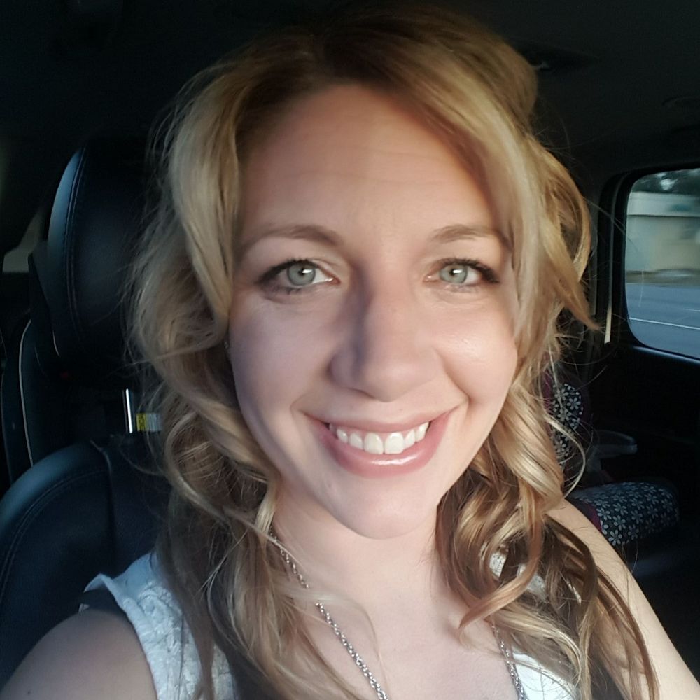 Meet your Posher, Stacy